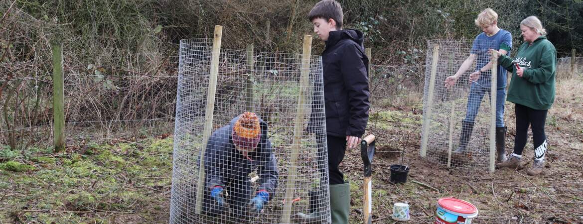 Burford School Students Plant The Acre's Orchard with FarmED